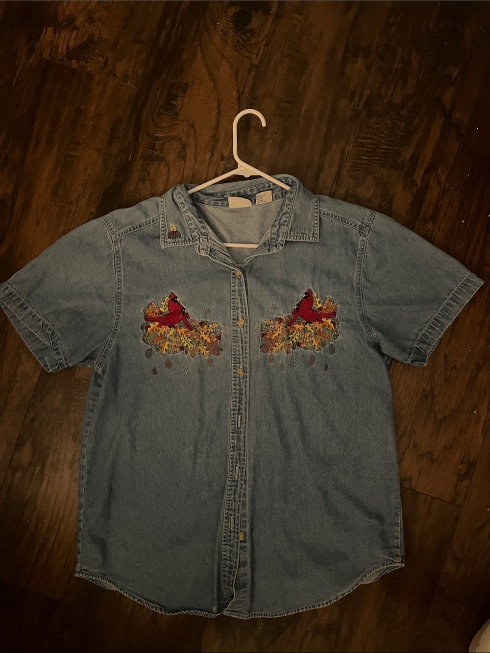 Denim Short-Sleeve Shirt with Red Cardinal Embroidery - women’s